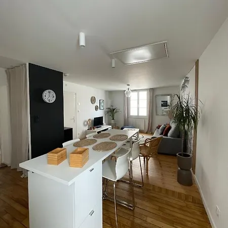 Apartment Au Coeur Du Quartier Historique Vannes